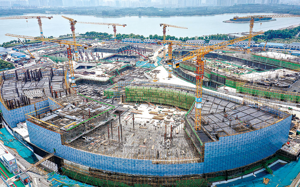 中国政府运用重大工程推进国家建设